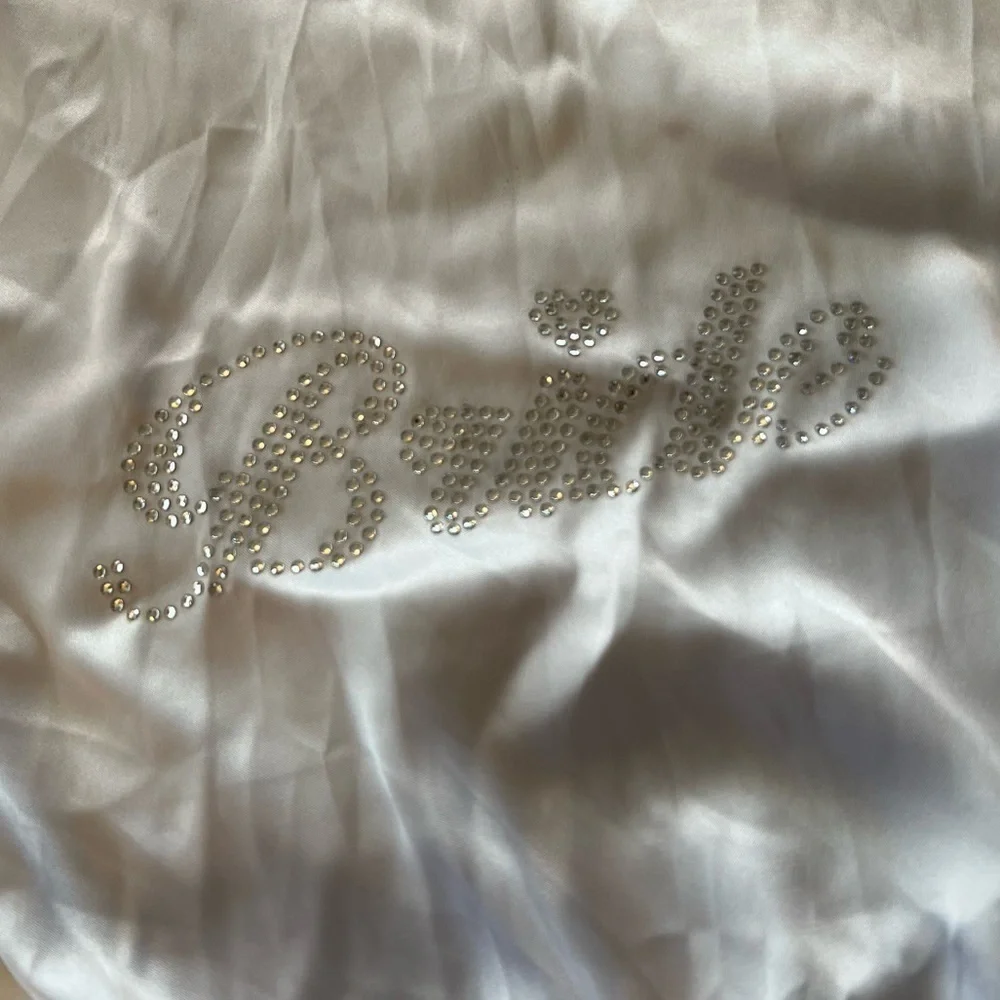 BEDAZZLED Bride Wedding Robe - Picture 4 of 6